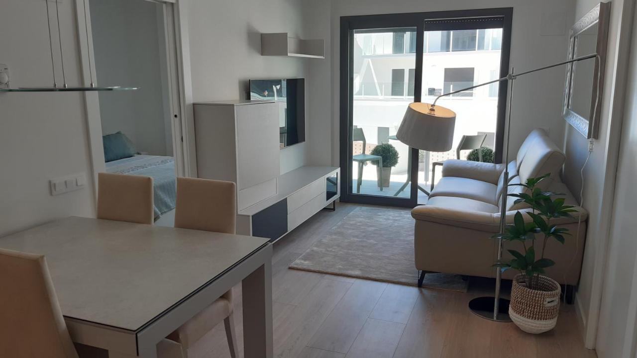 New Beside Sitges With Pool Beside Beach Виланова-и-ла-Желтру Экстерьер фото