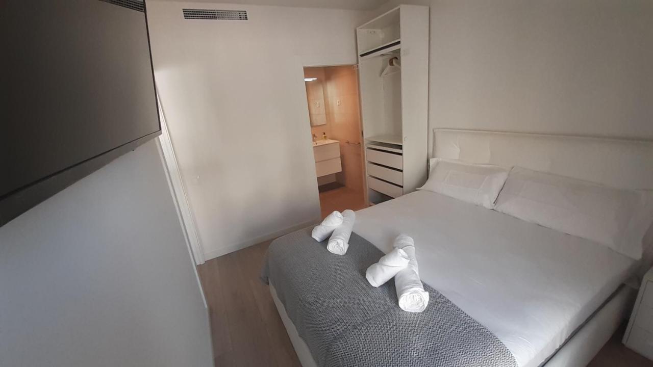 New Beside Sitges With Pool Beside Beach Виланова-и-ла-Желтру Экстерьер фото
