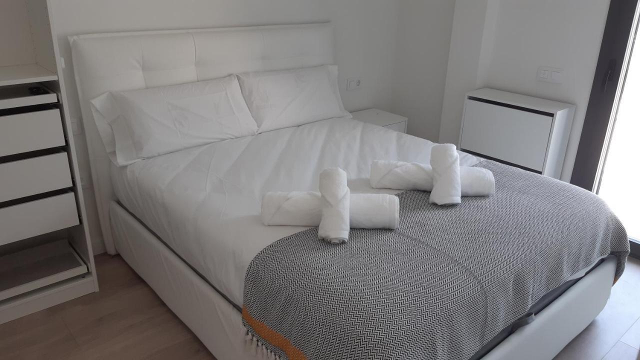 New Beside Sitges With Pool Beside Beach Виланова-и-ла-Желтру Экстерьер фото