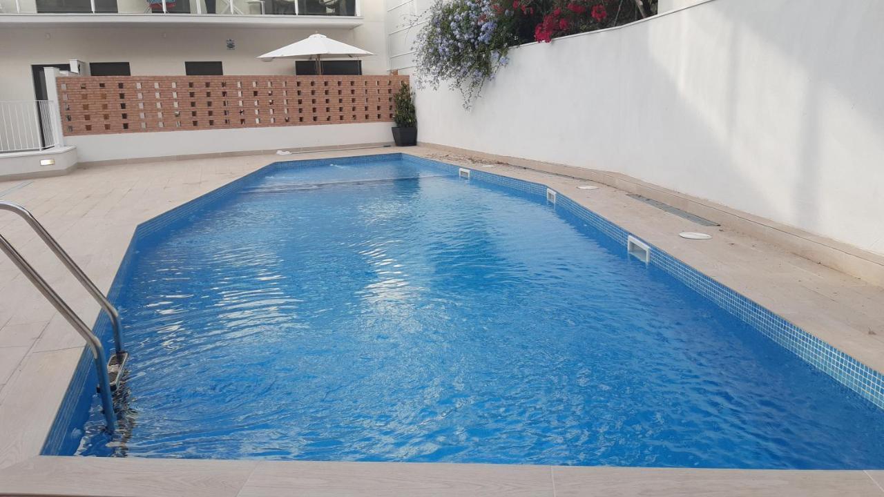 New Beside Sitges With Pool Beside Beach Виланова-и-ла-Желтру Экстерьер фото